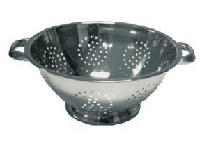 What is the Size of a Colander?