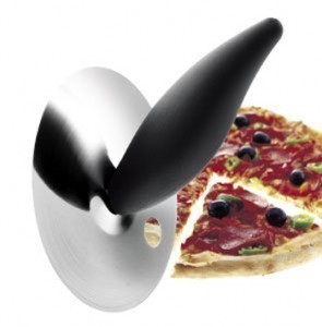What is the Size of a Pizza Cutter?