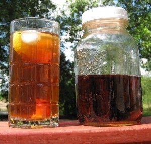 How Large is a Sun Tea Jar?