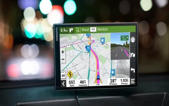 Size of GPS Navigators